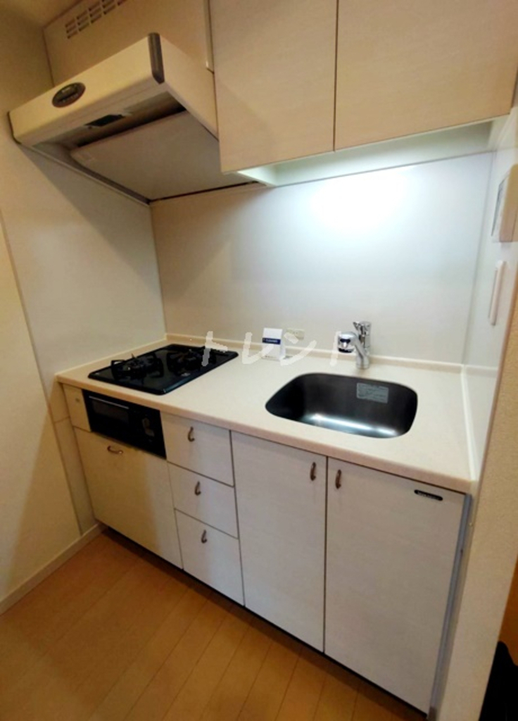 エスティメゾン四谷坂町-501