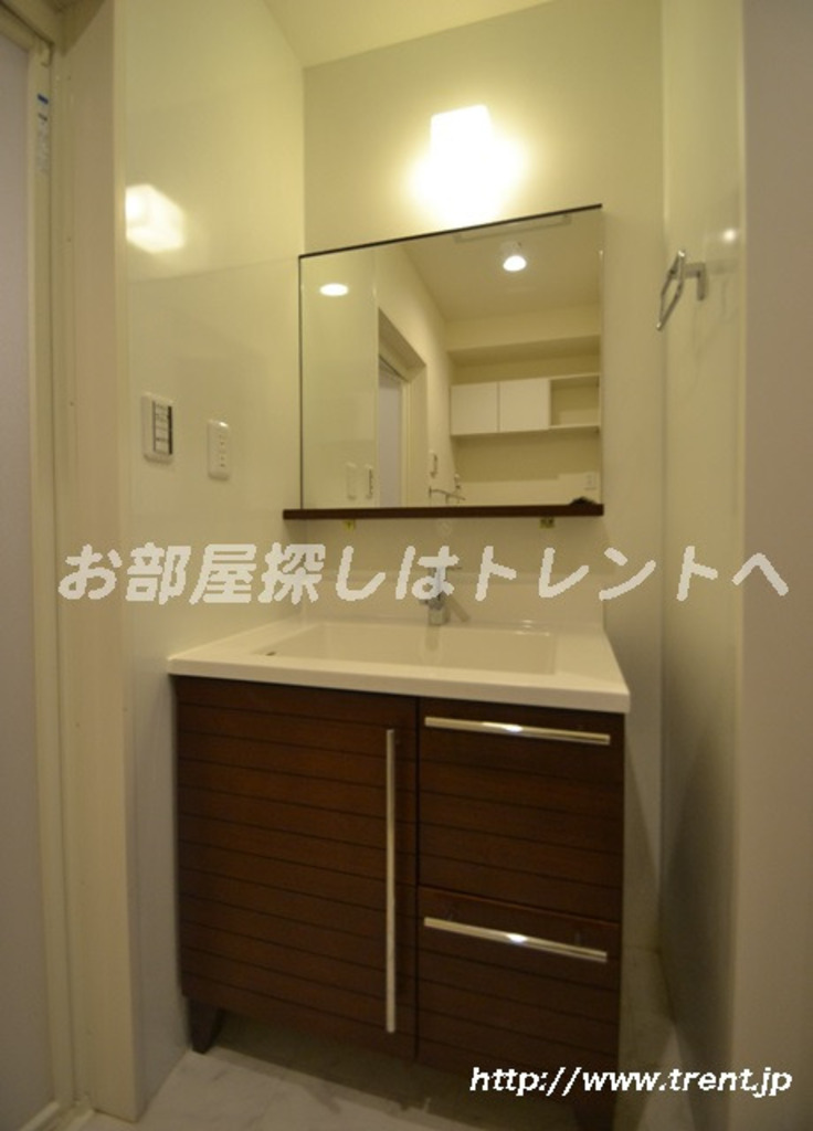仲之町ヒルズ-206