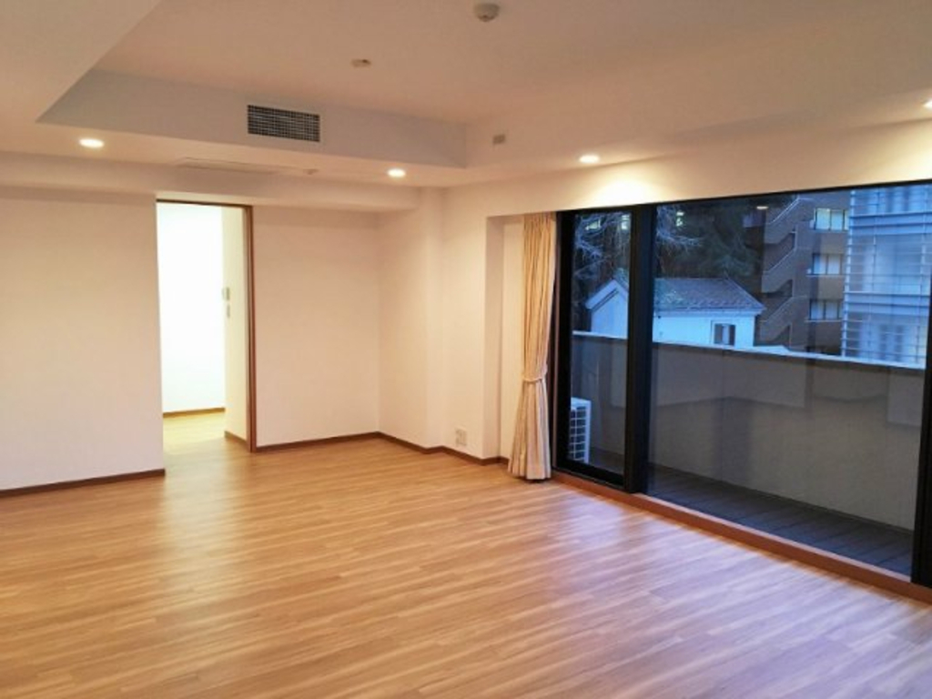 ローレルコート三番町-803