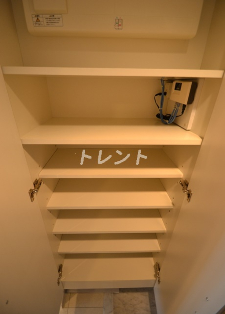 ドゥーエ代々木-202