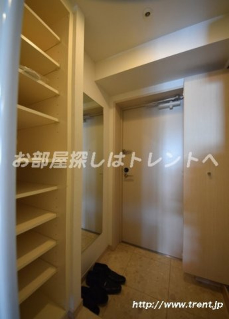 ガラステーション岩本町ノース-12F