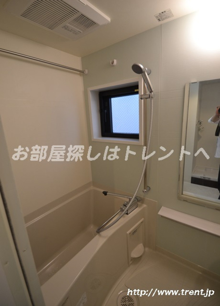ソレーユ四谷三丁目-402