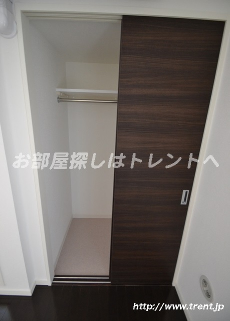 ソレーユ四谷三丁目-402