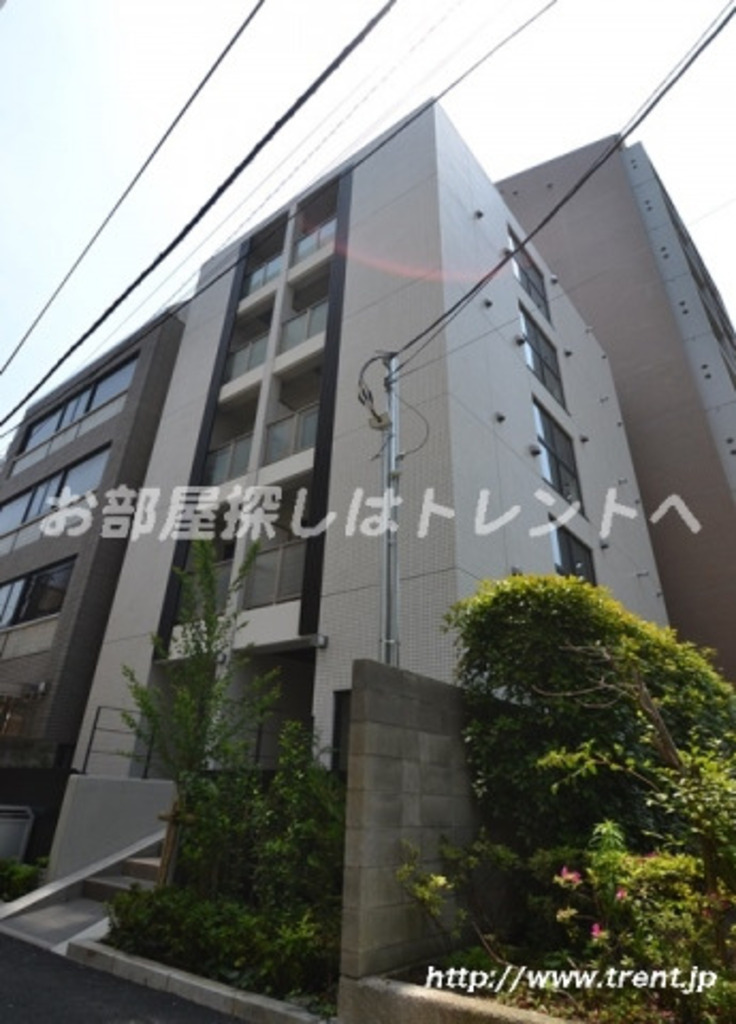 ソレーユ四谷三丁目-402