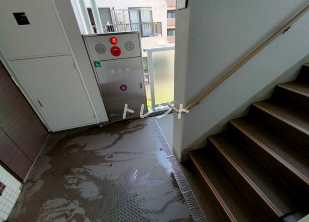 ラコスタ新宿余丁町-1005