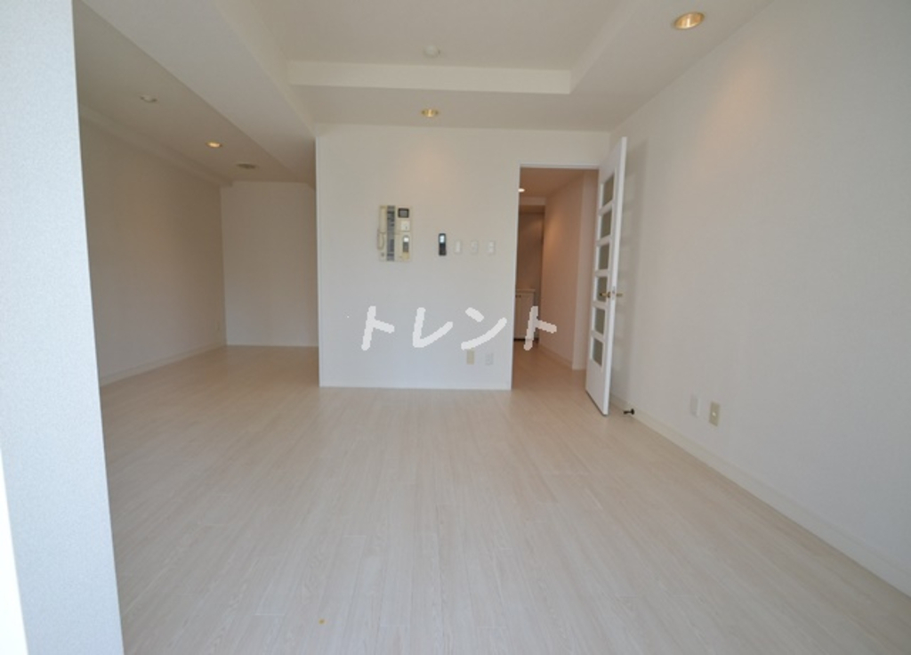 リエール市ヶ谷-402
