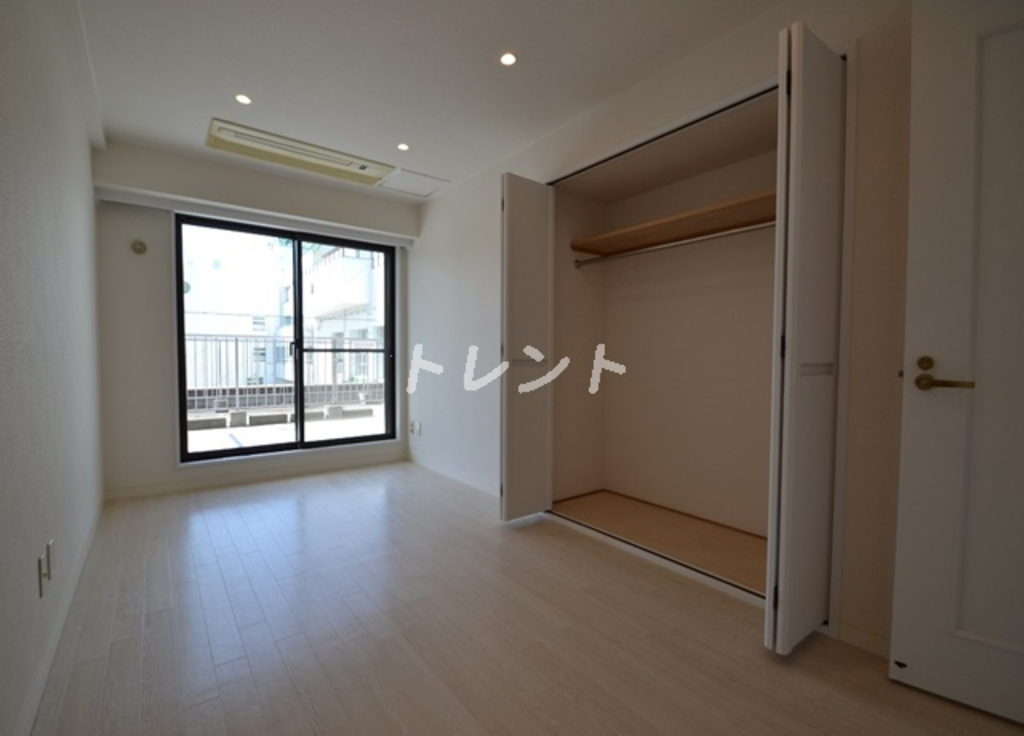 リエール市ヶ谷-402
