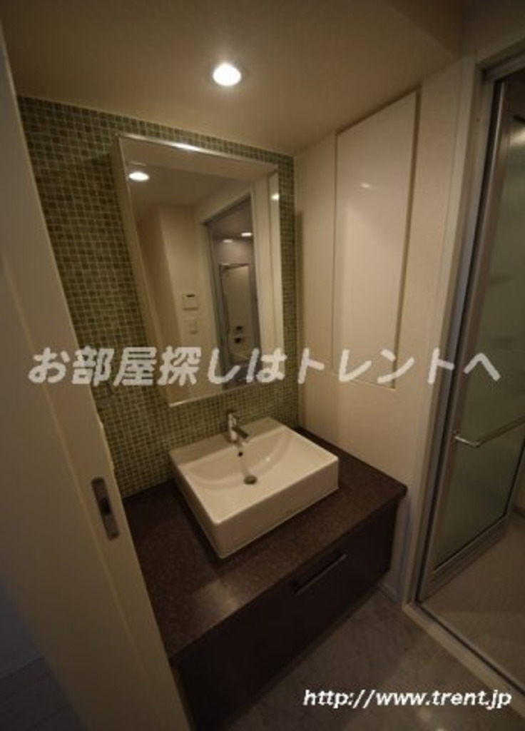 パークリュクス本郷-1103