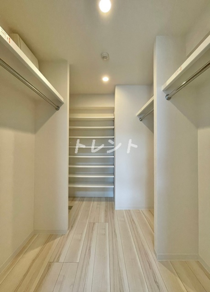 シュトラーレ神山町-502