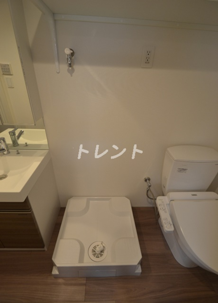 ラクラス四谷三丁目-102