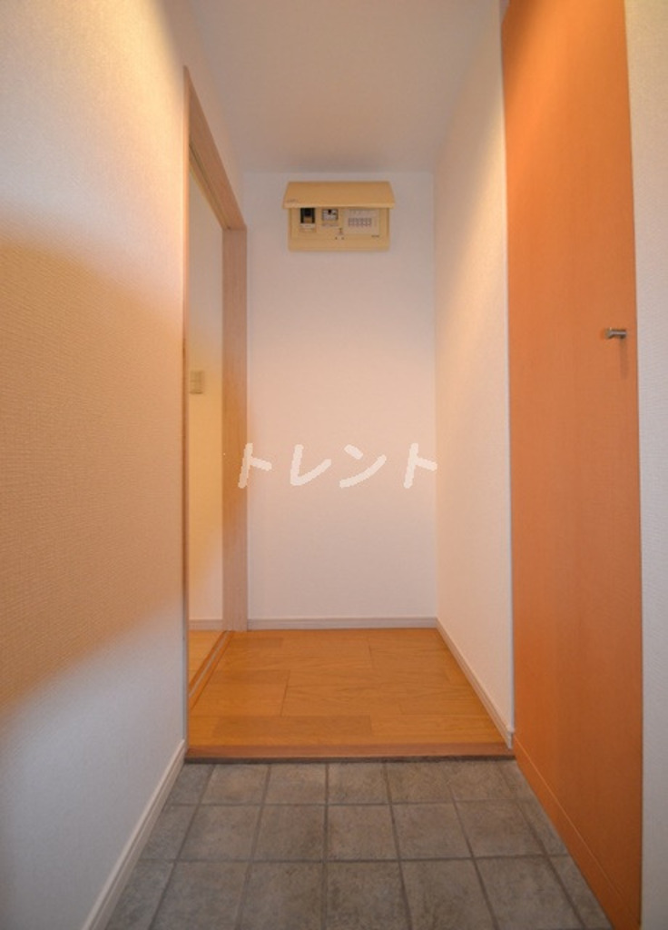 カメリアヒルズ初台-202