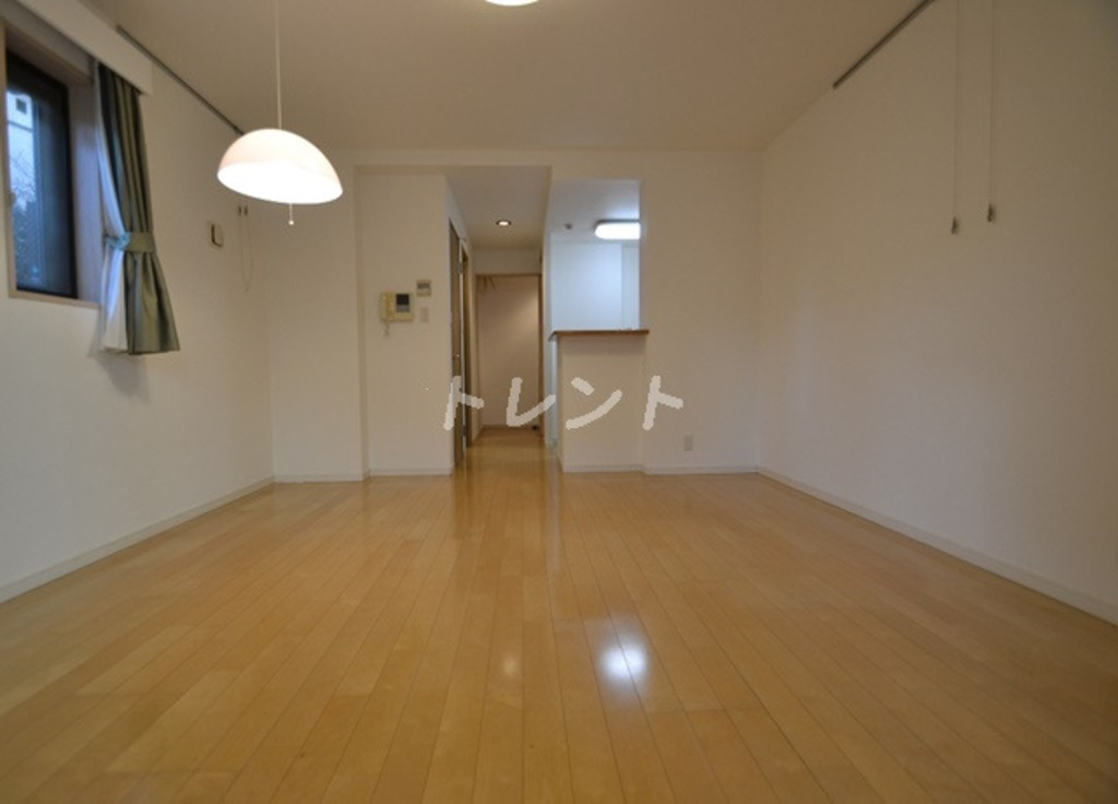 カメリアヒルズ初台-202