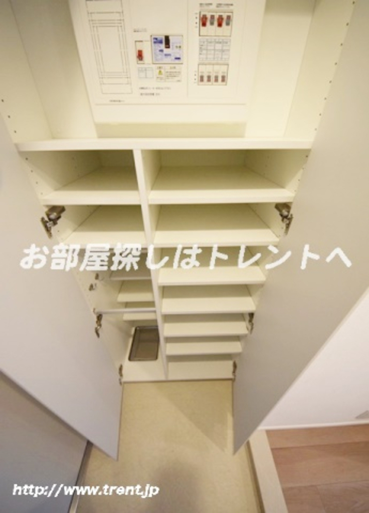 プラウドフラット外神田-204