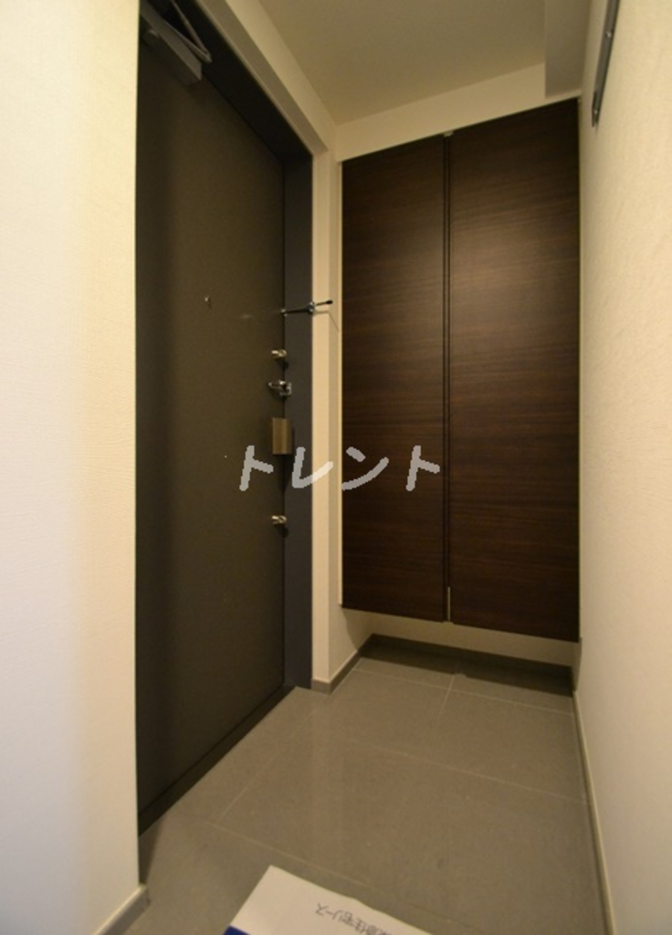 コンフォリア東新宿ステーションフロント-703