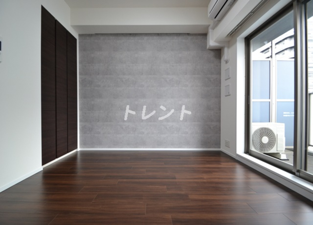 コンフォリア東新宿ステーションフロント-703