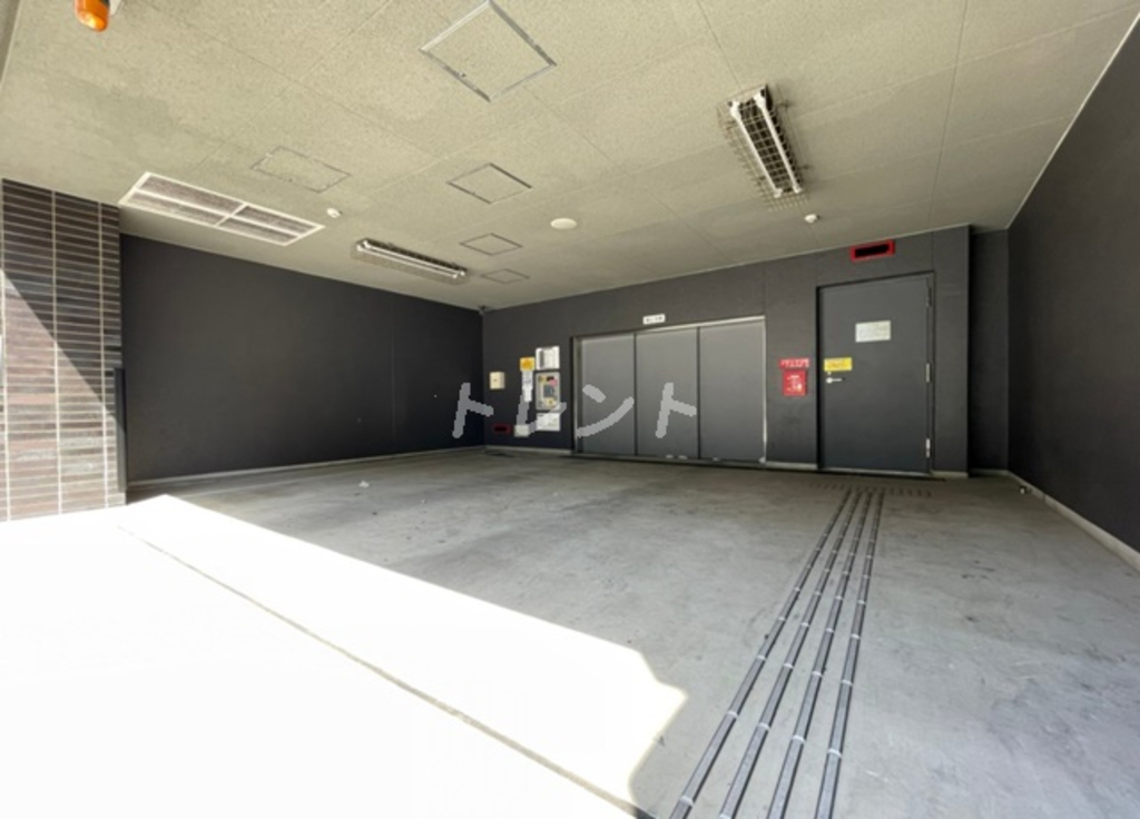 コンフォリア東新宿ステーションフロント-910