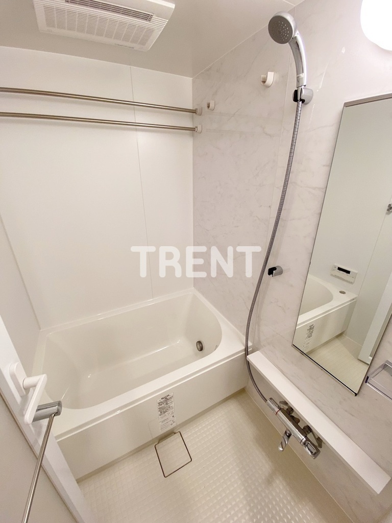 コンフォリア東新宿-803