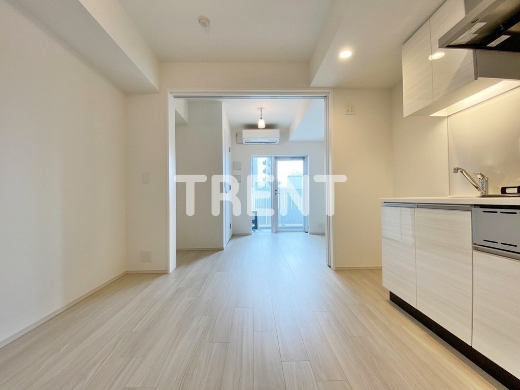 コンフォリア東新宿-803