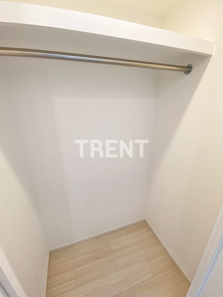 コンフォリア東新宿-803