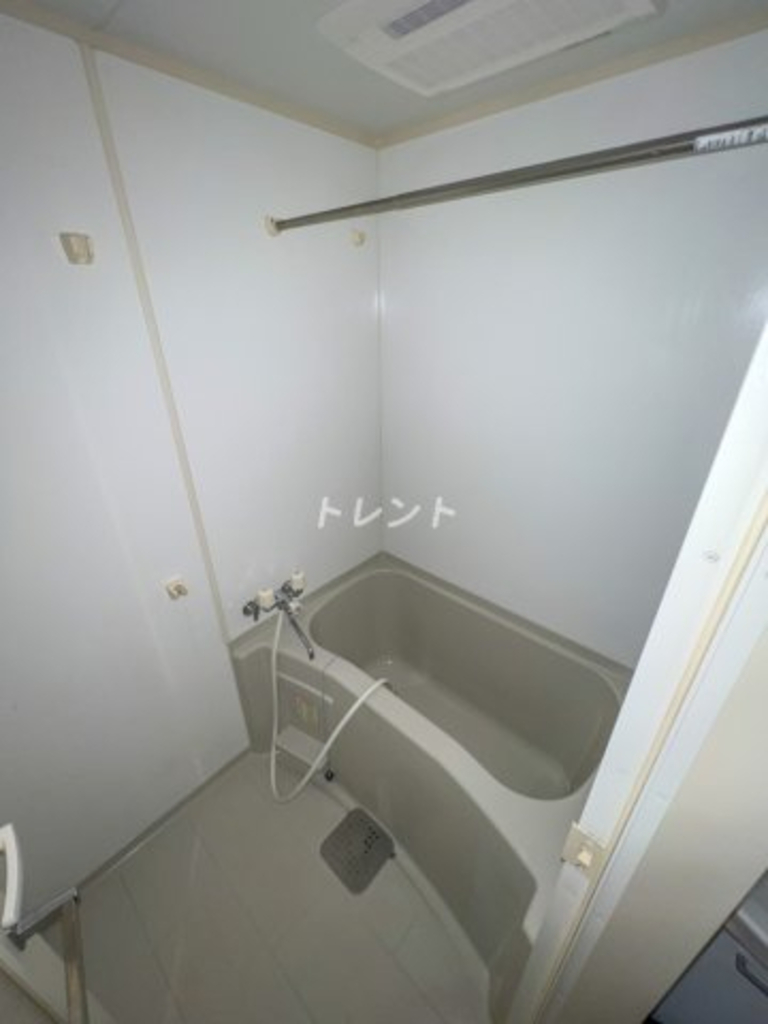 ディム秋葉原-801