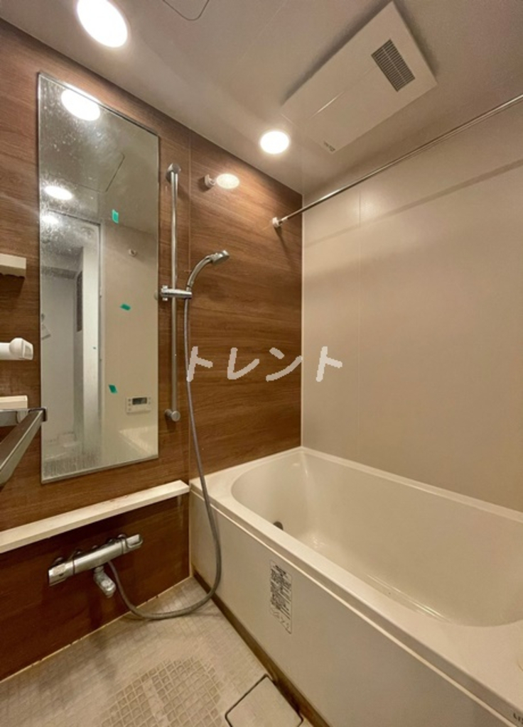 メゾンカルム市谷仲之町-302