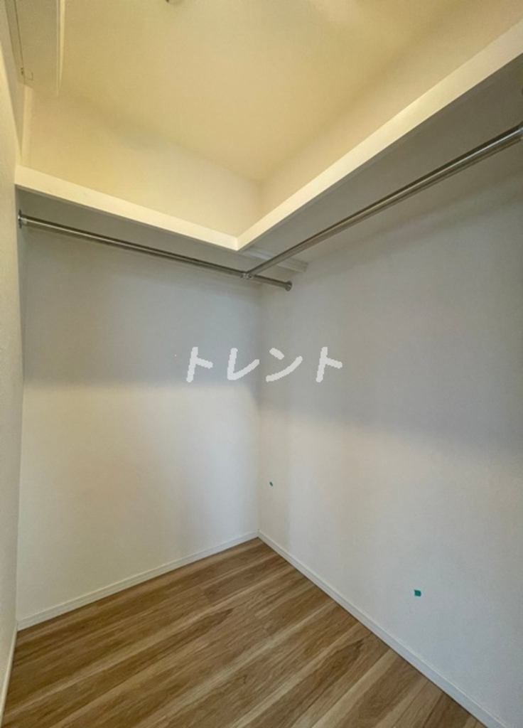 メゾンカルム市谷仲之町-302
