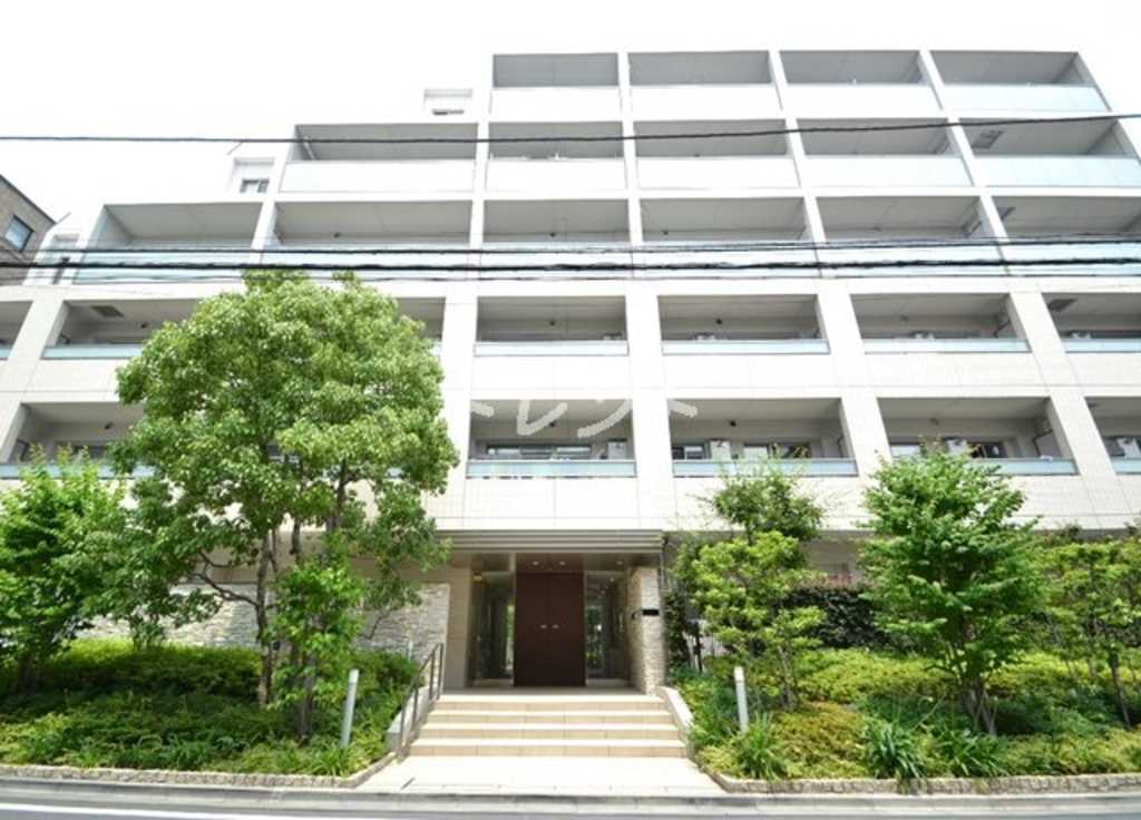 メゾンカルム市谷仲之町-302