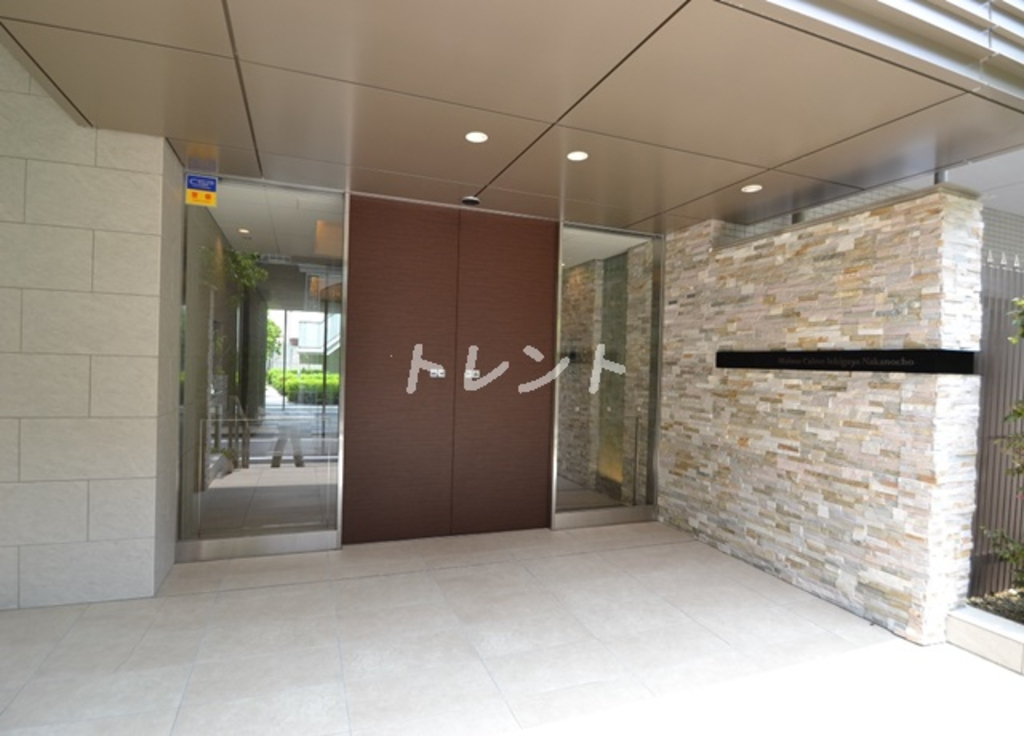メゾンカルム市谷仲之町-302