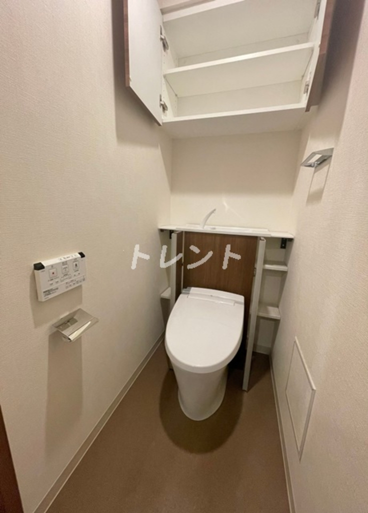メゾンカルム市谷仲之町-101