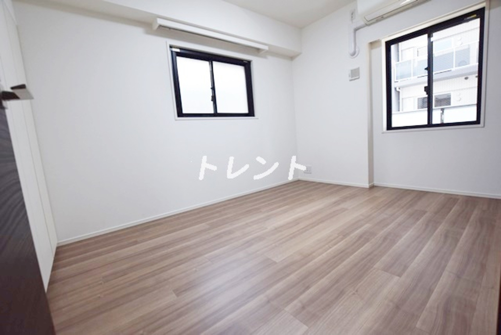 コンフォリア秋葉原EAST-908
