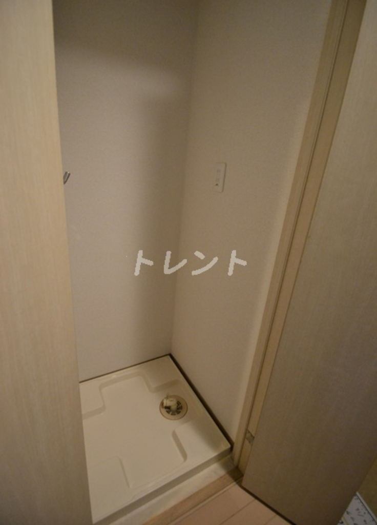 アヴィニティー東中野-703