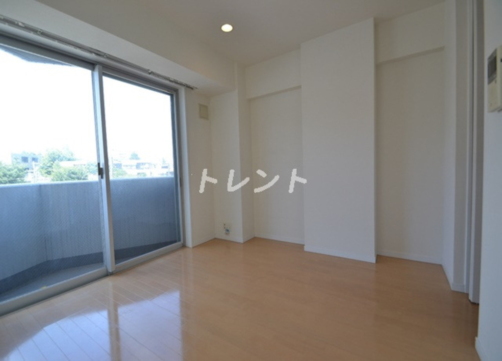 ムーブメンツ西早稲田-304
