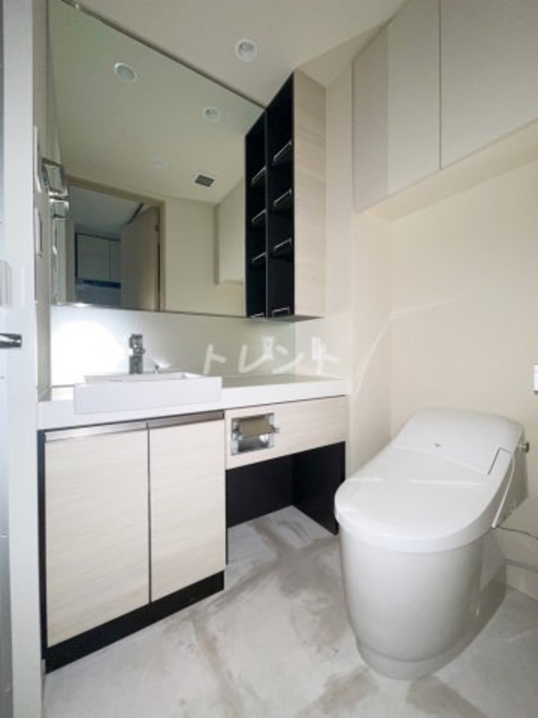 クレヴィア新宿若松町-506