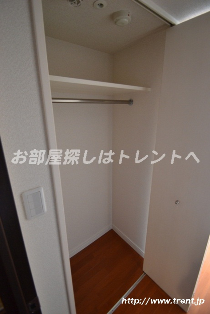 ドルチェ東新宿-402