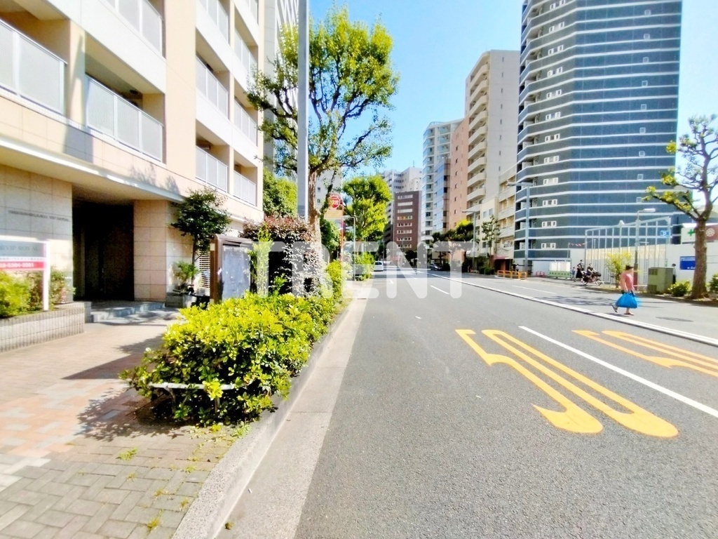 西新宿ビップロイヤル-201