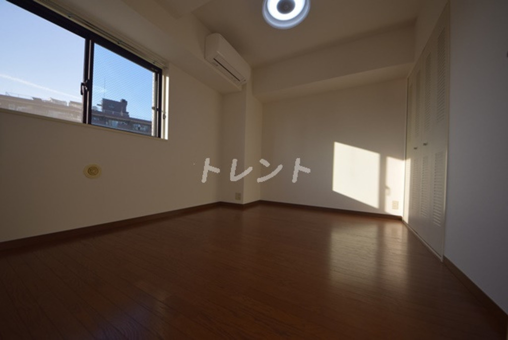 マージュ市谷柳町-1402