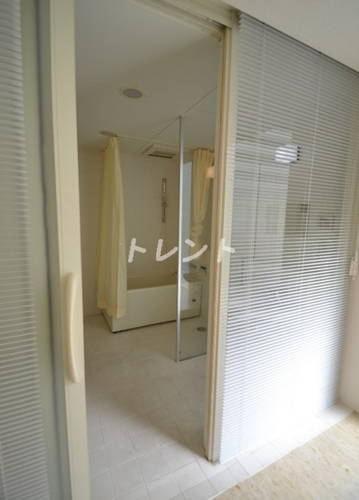 ルファーエス【Le Phare' S】-202