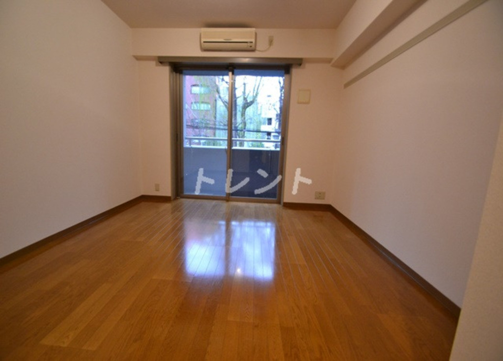 スカイパーク御苑-303