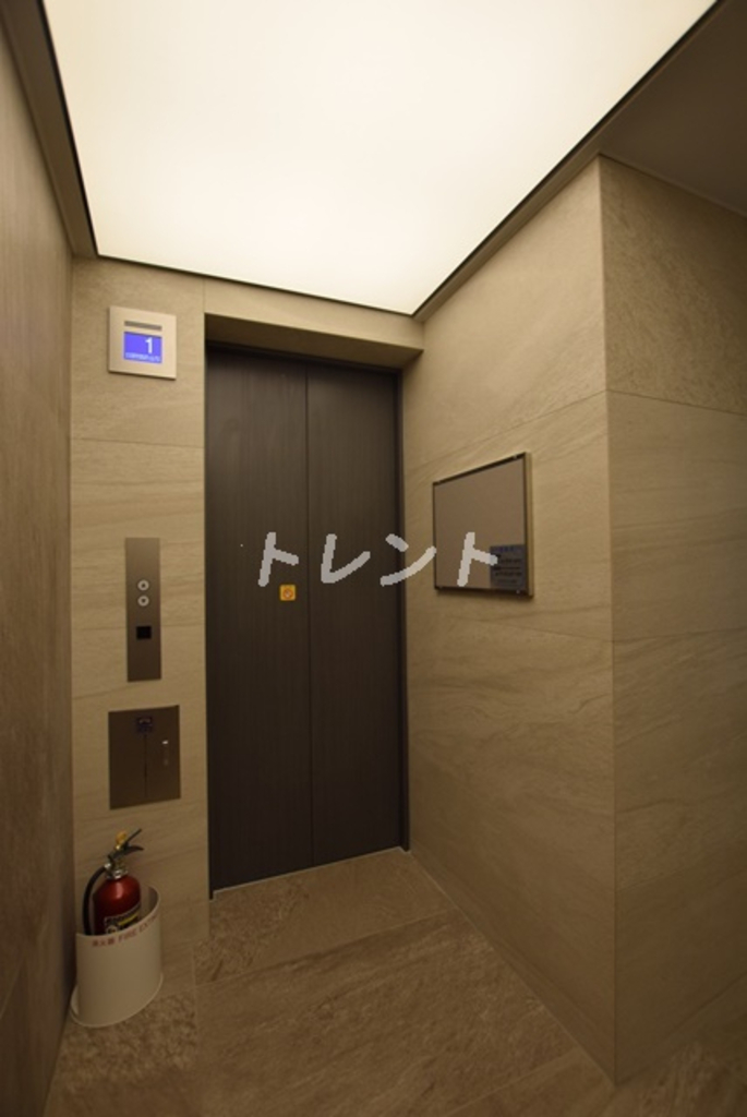 パークルール神田司町ロンド-402