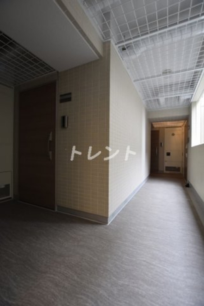 パークルール神田司町ロンド-402