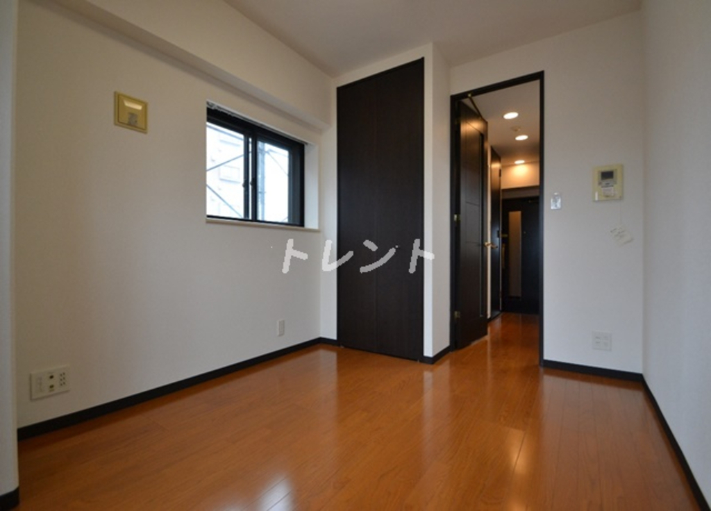 トーシンフェニックス初台弐番館-1202