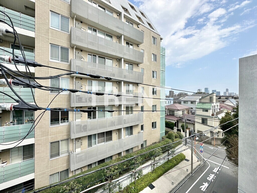 イプセ初台-205