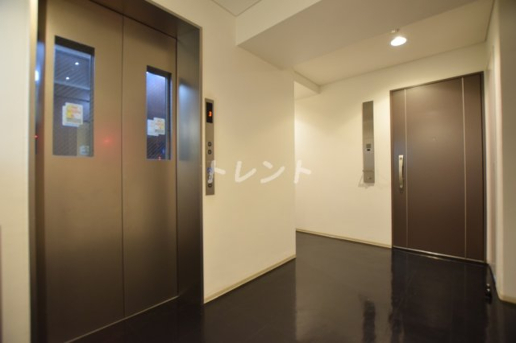 ファインクレーネ秋葉原-303