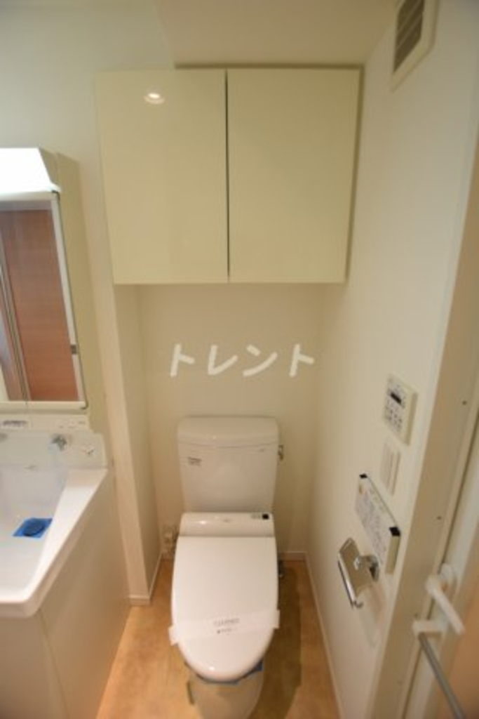 ファインクレーネ秋葉原-303