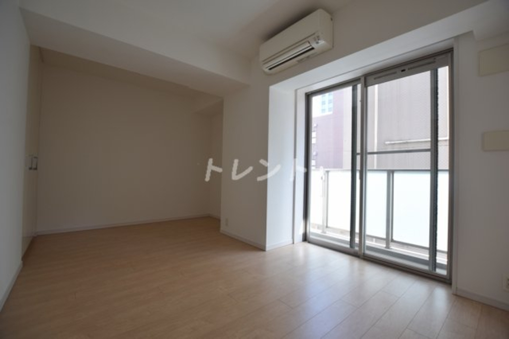 ファインクレーネ秋葉原-303