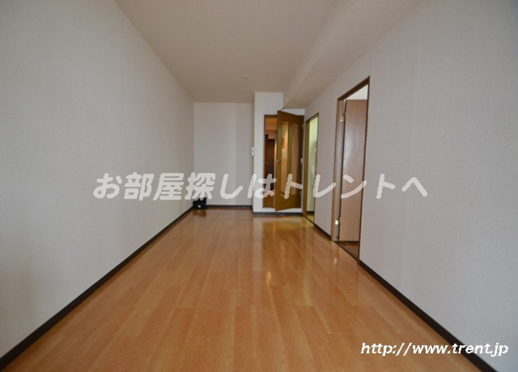 ヒルズ三栄町-103
