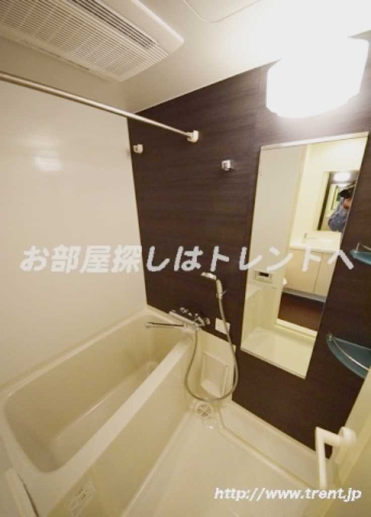 コンフォリア文京春日-704