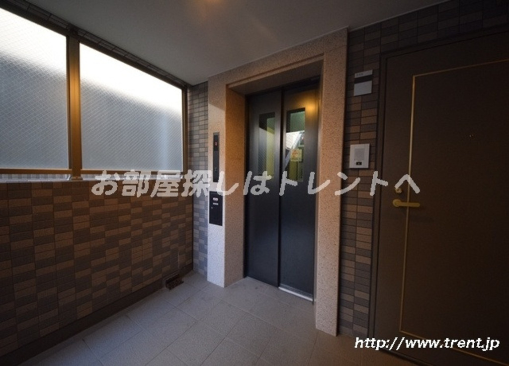 ルーブル早稲田参番館-301