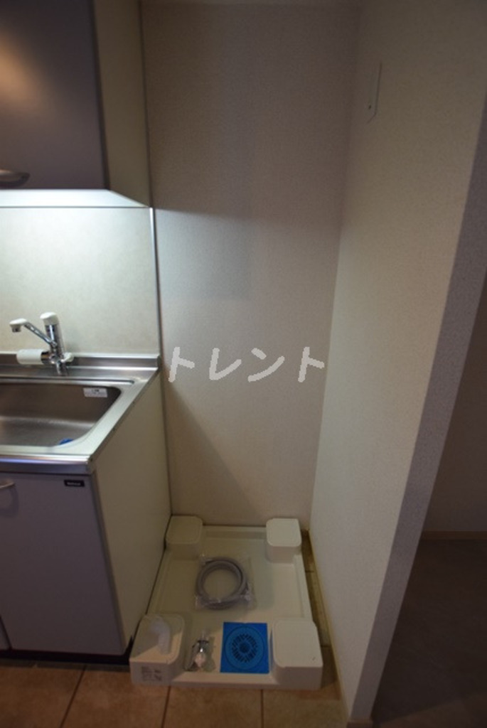 メゾンドヴィレ東神田-605