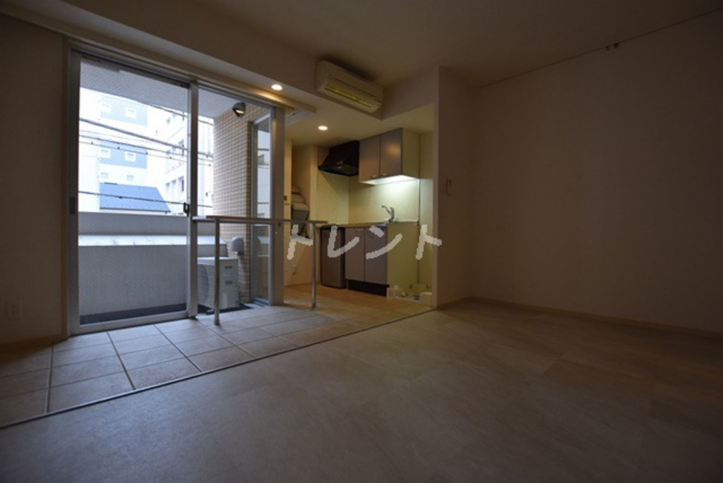 メゾンドヴィレ東神田-605